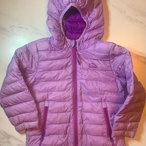 LL Bean ultralight 650 Down Purple Hooded Jacket